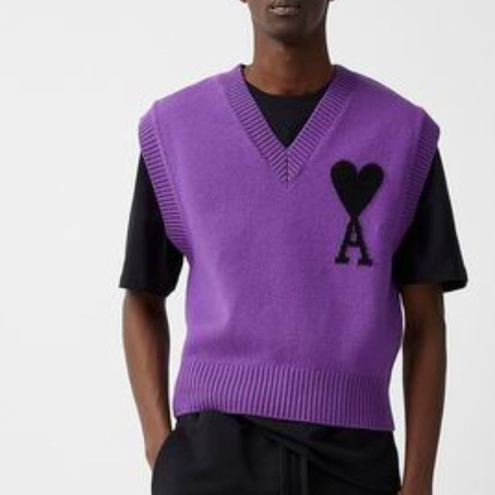 AMI PARIS -   Heart Logo Wool Knit V-neck Vest In Purple - Size M